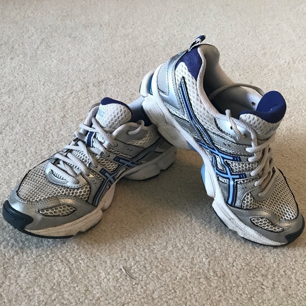 Women’s ASICS Gel running shoe
